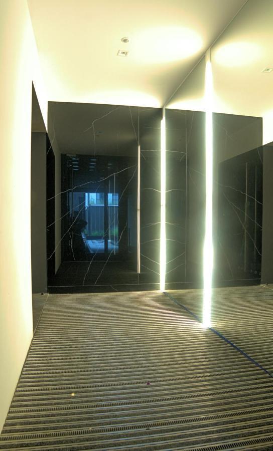 Blue Velvet Premium Apartments III Торунь Экстерьер фото