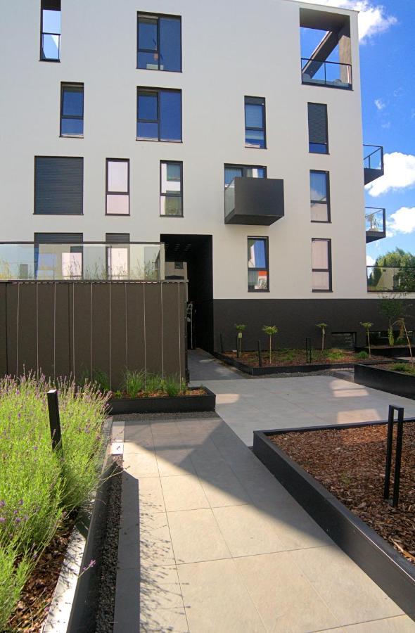 Blue Velvet Premium Apartments III Торунь Экстерьер фото